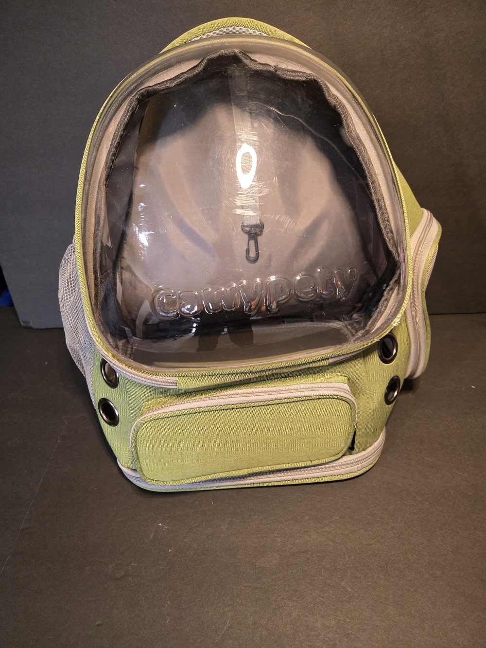 Cawypety Bubble Cat Backpack Carrier – Green (Excellent Condition)